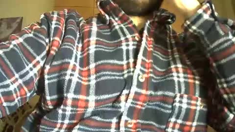 Snapshot of victorhume chatting on December 15, 2024, 11:31 pm VictorHume online show from December 15, 2024, 11:31 pm