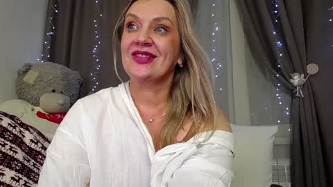 victoria50 online show from January 2, 2025, 2:00 am