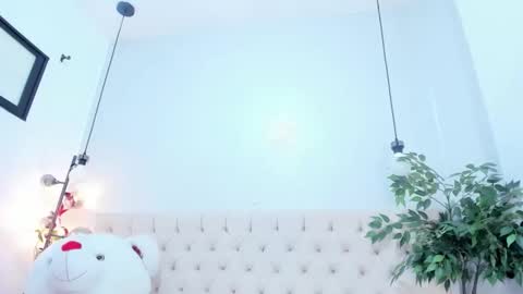 Victoria online show from May 22, 2026, 7:08 pm