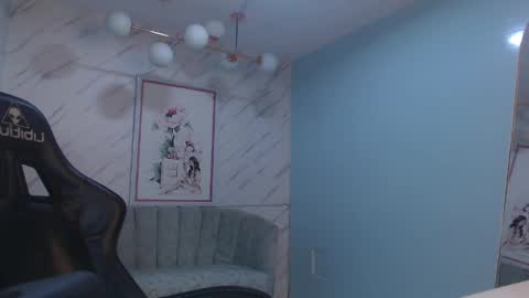 Victoria online show from May 12, 2026, 1:08 pm