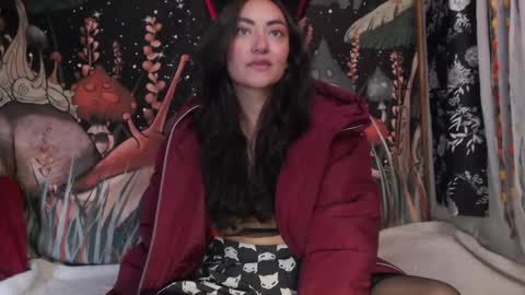 Snapshot of victoria_hh chatting on May 19, 2026, 8:15 pm Victoria online show from May 19, 2026, 8:15 pm