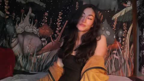 Snapshot of victoria_hh chatting on June 5, 2026, 9:42 pm Victoria online show from June 5, 2026, 9:42 pm