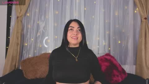 Victoria  online show from November 18, 2025, 10:14 pm