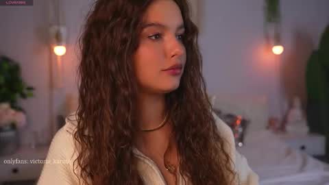 Snapshot of victoria_karma chatting on September 18, 2025, 10:39 am online show from September 18, 2025, 10:39 am