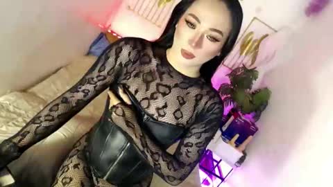 Victoria online show from March 17, 2026, 5:33 am