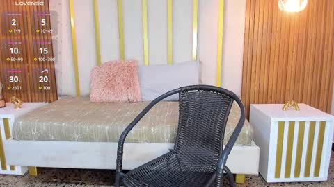 VICTORIA  online show from January 17, 2025, 3:23 am