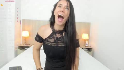 Snapshot of victoria_pachon chatting on September 22, 2025, 7:16 pm victoria_pachon online show from September 22, 2025, 7:16 pm