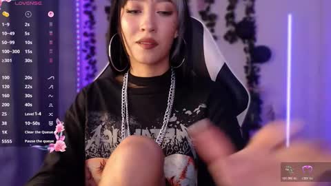 Victoria  online show from March 27, 2026, 1:44 am