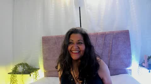 victoriaa_anderson_ online show from March 6, 2026, 1:18 pm