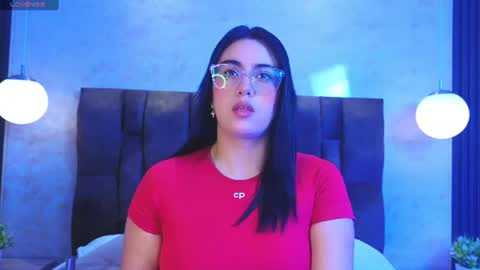 Snapshot of victoriaandrade chatting on July 5, 2026, 12:45 pm Victoria Andrade online show from July 5, 2026, 12:45 pm