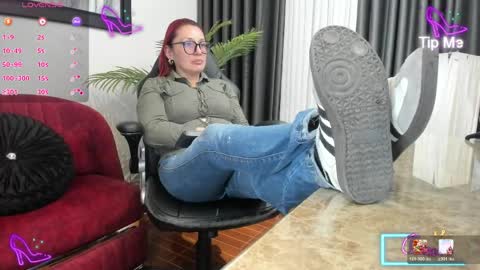 victoriapaker online show from June 2, 2026, 11:56 am