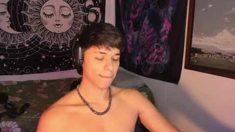 Snapshot of victorino_jhonson chatting on January 17, 2025, 5:11 am Victorino Jhonson online show from January 17, 2025, 5:11 am