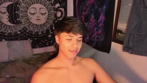 Snapshot of victorino_jhonson chatting on February 22, 2025, 1:44 am Victorino Jhonson online show from February 22, 2025, 1:44 am