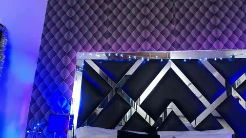 victtoria lee online show from February 26, 2026, 7:57 pm