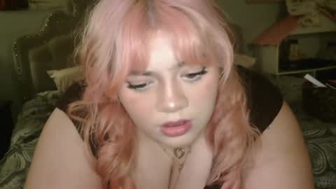viennavisabelle online show from May 21, 2026, 6:20 am