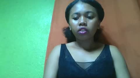 vierge28430 online show from May 1, 2026, 2:16 am