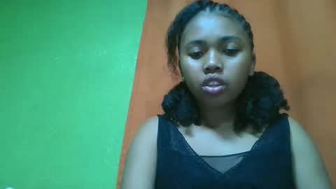 vierge28430 online show from May 9, 2026, 6:40 am