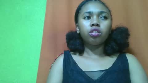 vierge28430 online show from May 11, 2026, 6:38 pm