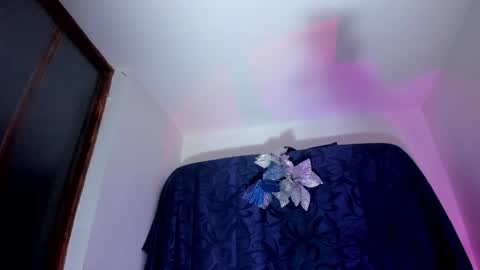 viioleett_cum online show from October 15, 2025, 1:00 pm