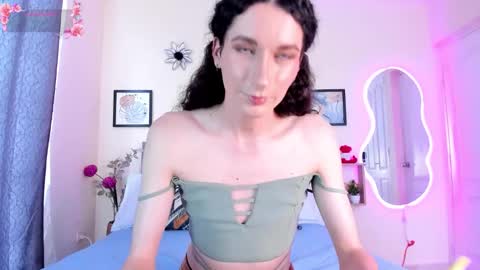 Snapshot of viioleta_cam chatting on February 24, 2026, 6:50 pm Violet online show from February 24, 2026, 6:50 pm