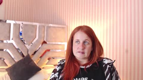 Violeta online show from December 31, 2024, 6:37 am