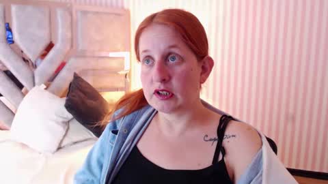 Violeta online show from January 7, 2025, 7:28 pm