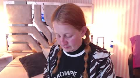 Violeta online show from January 27, 2025, 12:33 am