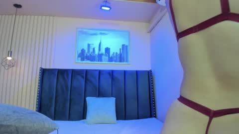 Viiolett online show from March 24, 2026, 7:41 pm