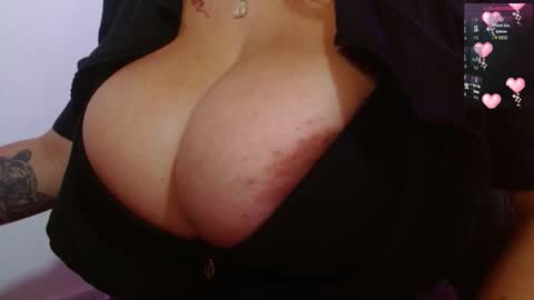 viioleta online show from March 26, 2026, 1:06 pm