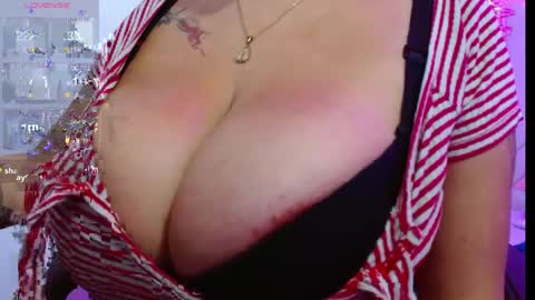 viioleta online show from April 6, 2026, 12:17 pm