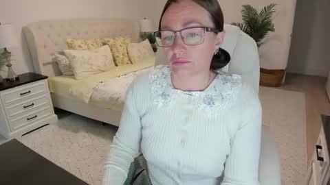 Ukrainian-woman online show from May 14, 2026, 11:06 am