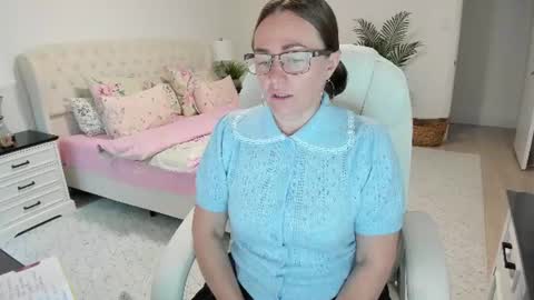 Ukrainian-woman online show from June 24, 2026, 11:53 am