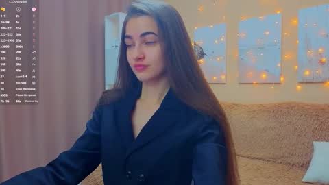 vikiberry online show from March 8, 2026, 3:54 am