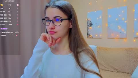 vikiberry online show from April 23, 2026, 5:08 am