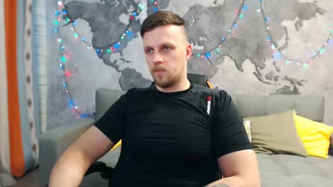 vikingchrisss online show from January 5, 2025, 10:21 am