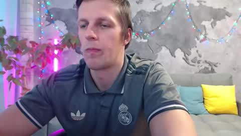 vikingchrisss online show from January 7, 2026, 10:51 am