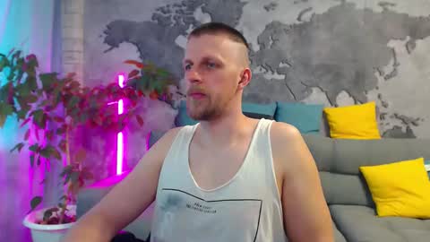 vikingchrisss online show from May 15, 2026, 10:00 am