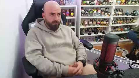 vikingc0ck online show from February 9, 2026, 4:44 pm