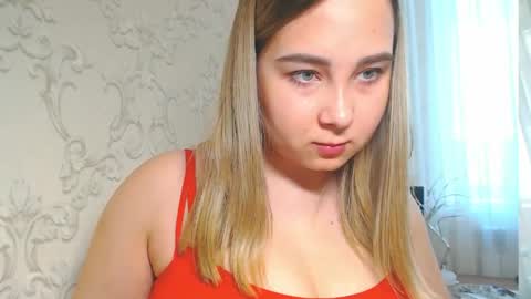 Snapshot of vikiwaitingforyou chatting on May 8, 2026, 9:03 am Vitoria online show from May 8, 2026, 9:03 am