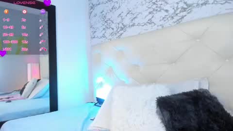 Snapshot of viktoria_davis_ chatting on February 20, 2025, 1:36 am Viktoria online show from February 20, 2025, 1:36 am