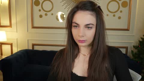 Snapshot of viktoria_storm chatting on January 3, 2025, 8:11 pm Alisa online show from January 3, 2025, 8:11 pm