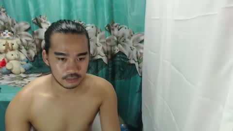 Snapshot of vin_17 chatting on September 16, 2025, 5:41 am Call me Marvin online show from September 16, 2025, 5:41 am