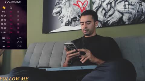 Snapshot of vince_colin chatting on January 7, 2026, 12:29 pm VINCE online show from January 7, 2026, 12:29 pm