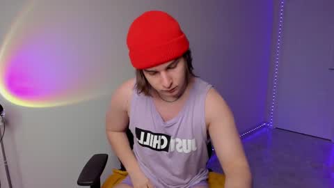 Snapshot of vincent__strong chatting on March 3, 2025, 1:21 am Vincent Strong online show from March 3, 2025, 1:21 am