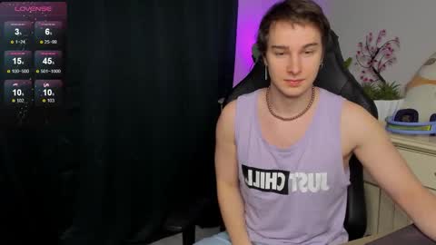 Vincent Strong online show from November 10, 2025, 8:13 am