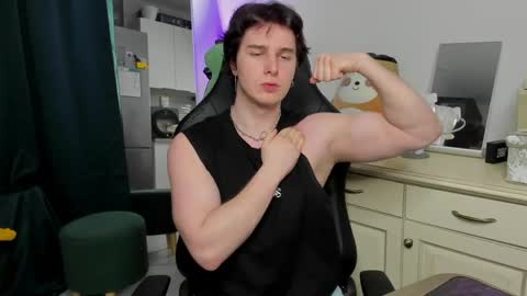 Vincent Strong online show from April 18, 2026, 9:35 am