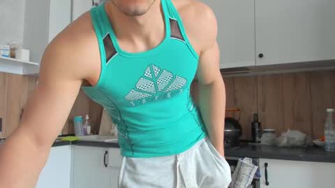 Vincent.  uncut 18cm online show from February 19, 2025, 7:39 am