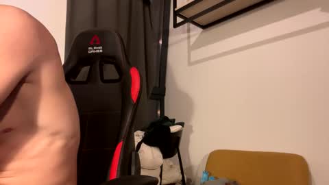 vincentprice69 online show from February 12, 2026, 8:04 pm