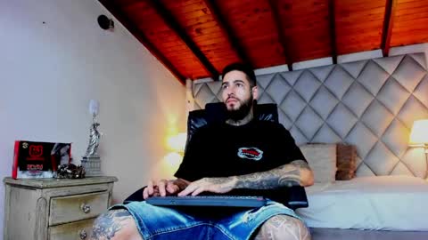 Vincent Sartori online show from April 17, 2026, 11:57 am
