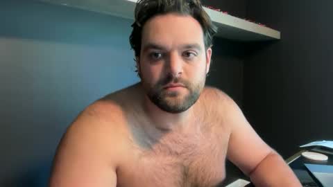 Snapshot of vinfaro27 chatting on September 26, 2025, 5:50 pm Vinfaro27 online show from September 26, 2025, 5:50 pm